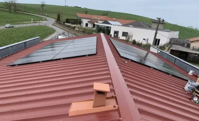 Installation photovoltaïque réalisée à Saint-Christo-en-Jarez 42320, Saint-Héand, ENTREPRISE DUPRÉ SÉBASTIEN